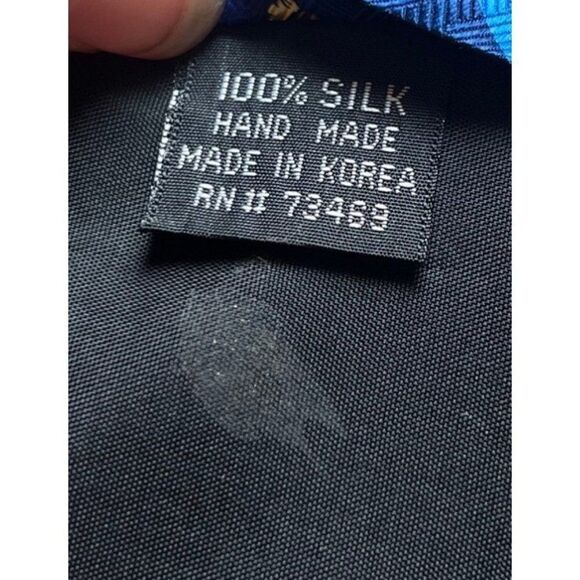 Mens‎ classic looney tunes tie - Picture 3 of 4